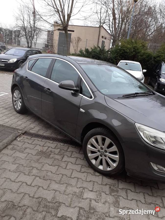 Opel Astra J 2010 Cosmo 1 właśc 79 255