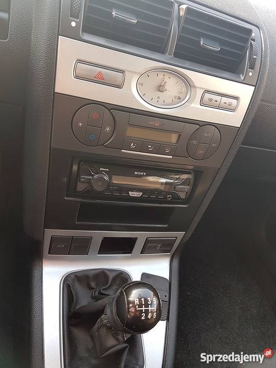 Ford Mondeo MK3 sedan 20