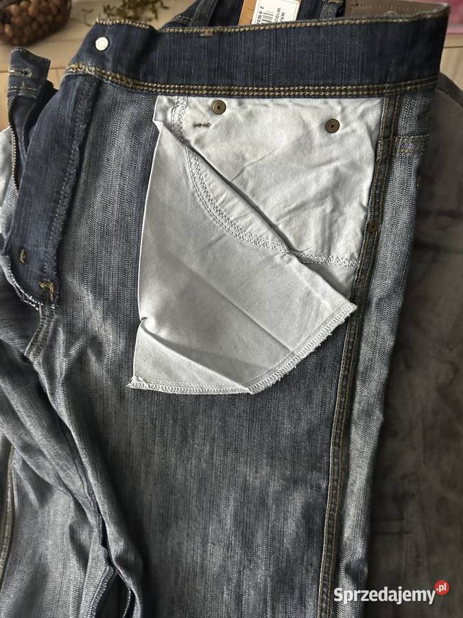 Męskie dżinsy Wrangler regular W32 L32 Wrangler