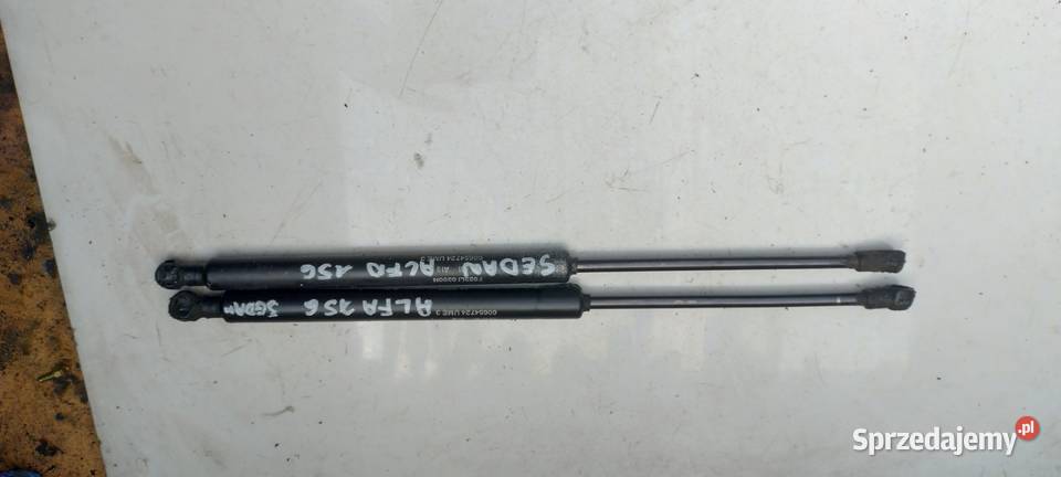 ALFA ROMEO 156 sedan siłownik klapy tył Kielce sprzedam