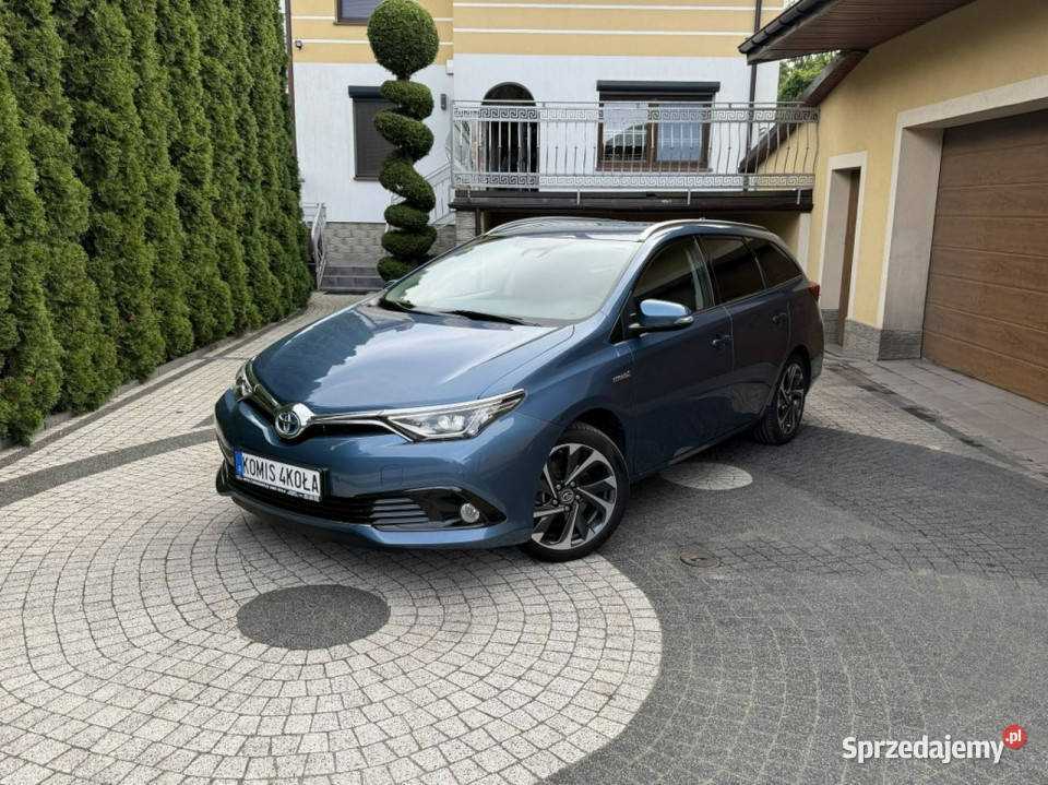 Toyota Auris Hybrid Serwis Kamera 136 GWARANCJA VAT marża Płońsk