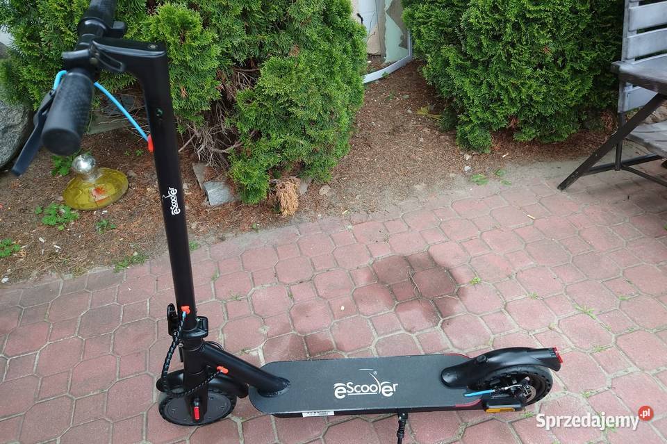 Hulajnoga elektryczna Mokre