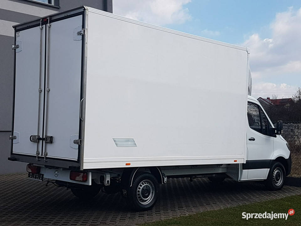 Mercedes Sprinter 8EP KONTENER 422x216x231 KLIMA manualna śląskie Poręba sprzedam