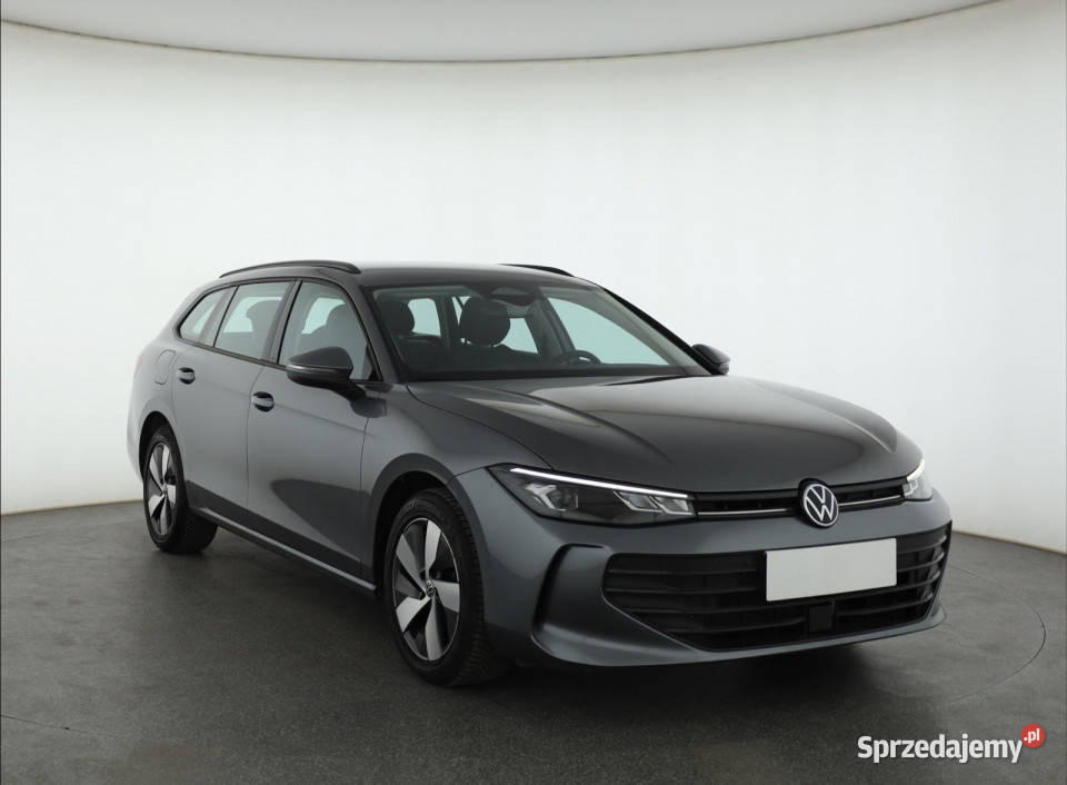 VW Passat 15 eTSI ACT