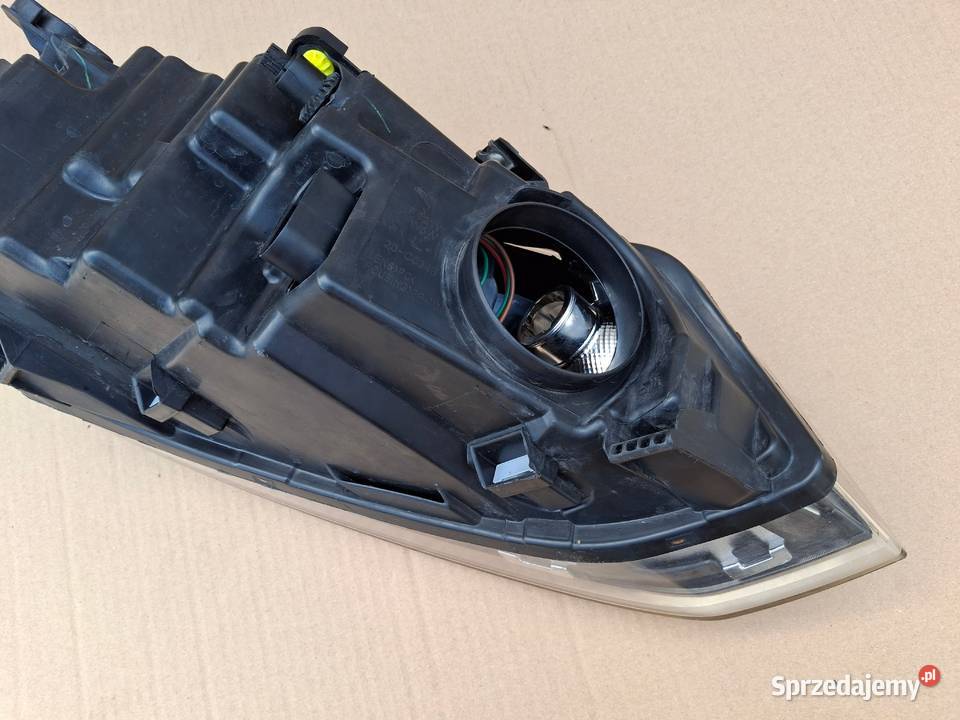 VW POLO 6R REFLEKTOR LEWY LAMPA LEWA Bieleń