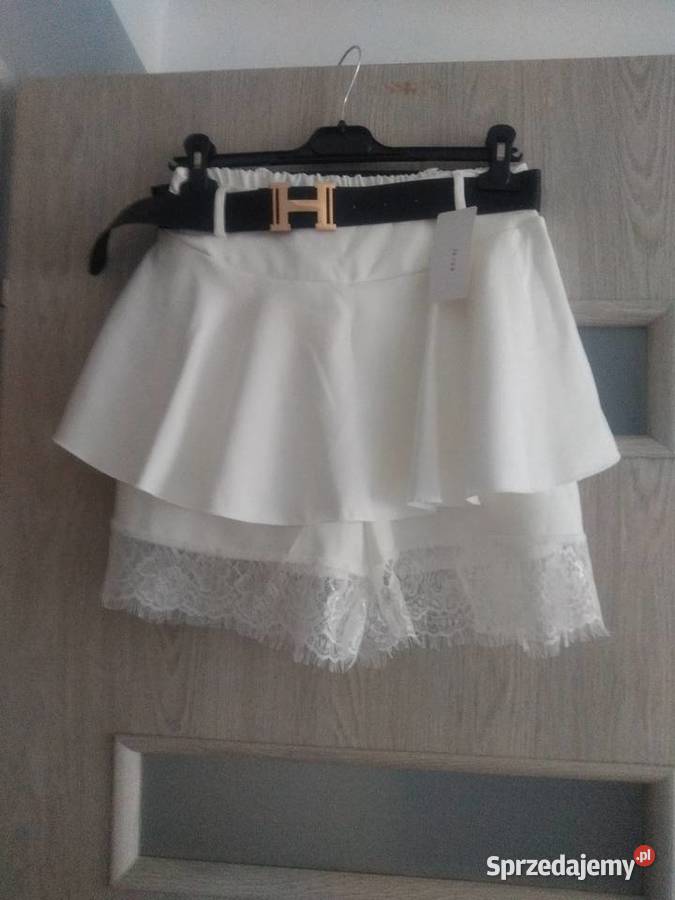 Nowe z metką śliczne spódniczko spodenki