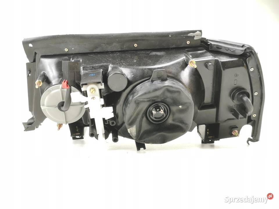 LAMPA PRAWY PRZÓD LANCIA THEMA 19881994 NOWA Lampy przeciwmgielne