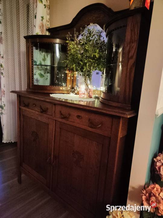Kredens drewniany przeszklone gablotki lustro