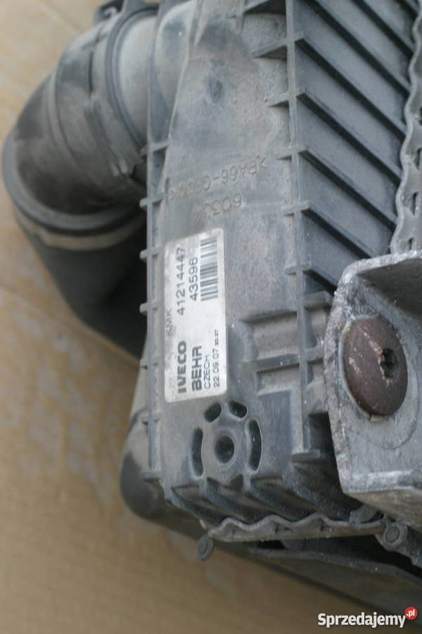 IVECO STRALIS EURO 5 CHŁODNICA WODY POWIETRZA Bieleń