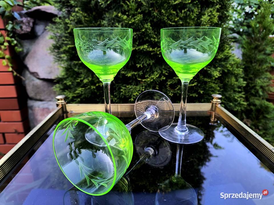 Kieliszki uranowe 3 sztuki lubuskie