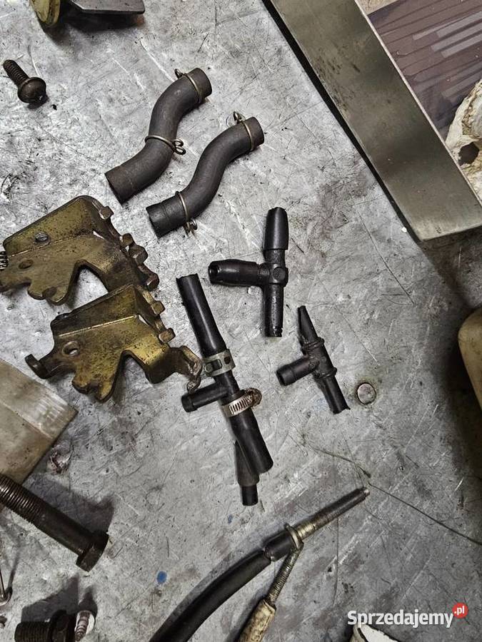 Kawasaki GPX 600 gaźnik części gaźniki uszczelki Gaźniki sprzedam