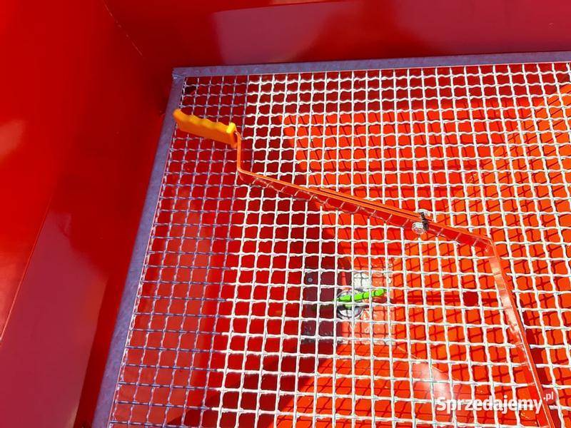 Rozsiewacz dwutarczowy Rozsiewacze nawozów Proszówka