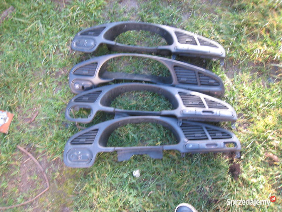 Ramka zegarów kratki nawiewów Daewoo Lanos 97 Kraków