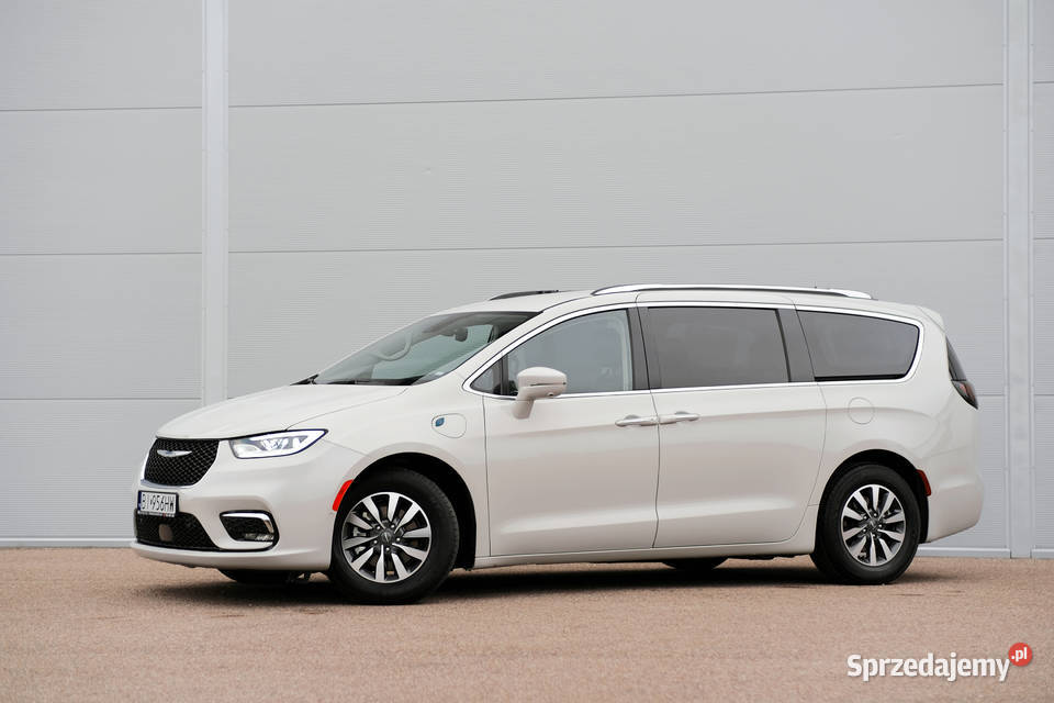Chrysler Pacifica Hybrid Plugin Touring L Białystok