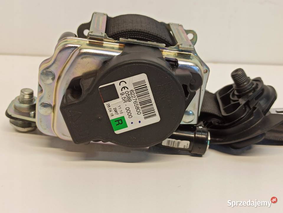 MERCEDES W205 PAS PRAWY PRZÓD A2058600285