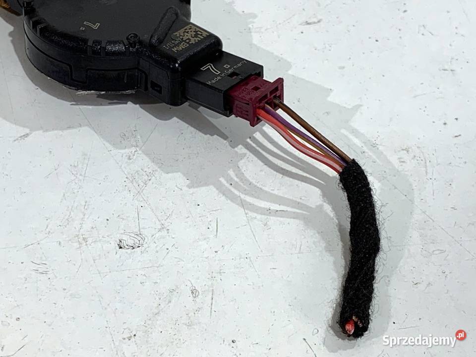 CZUJNIK DESZCZU BMW F48 9496242