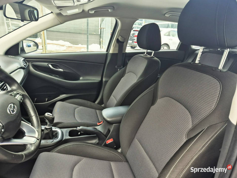 Hyundai i30 15 CLASSIC 6MT 110 Wersja Smart Łódź