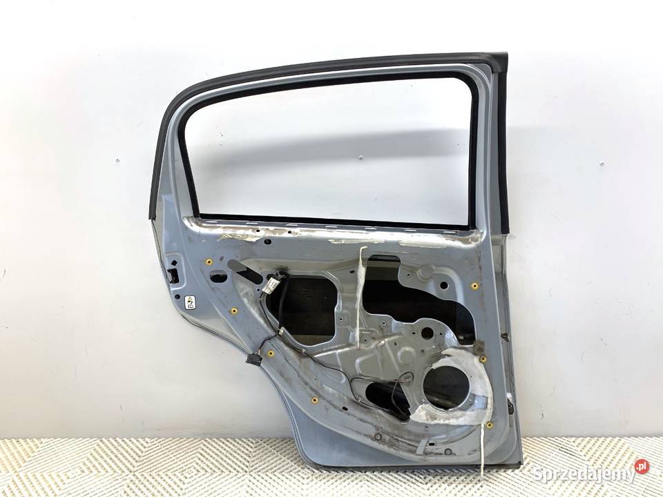DRZWI LEWY TYŁ FIAT GRANDE PUNTO Hatchback
