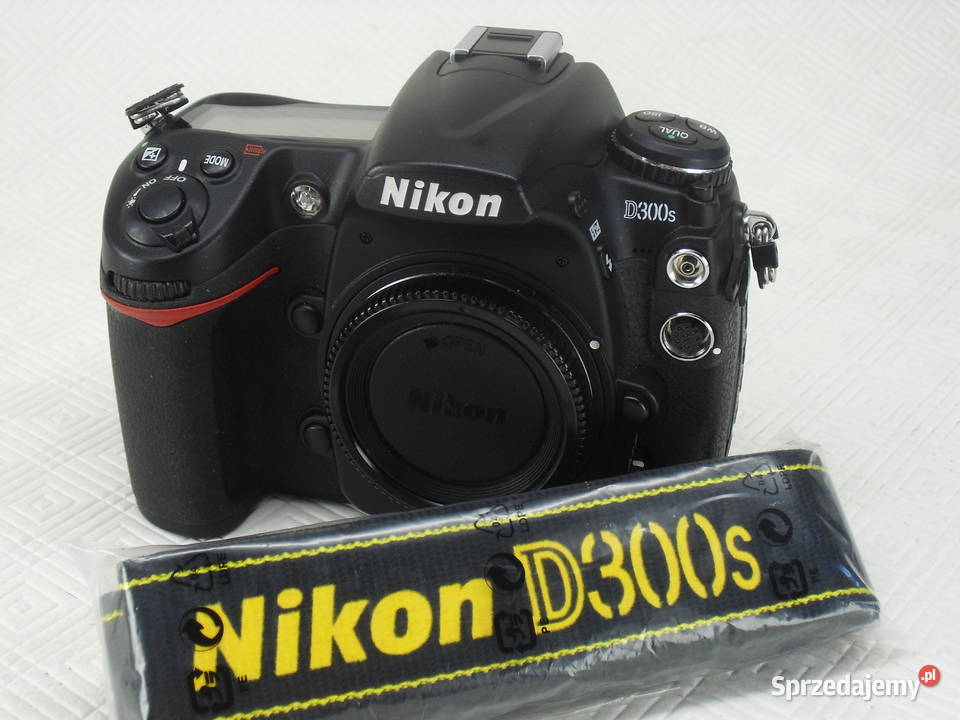 Aparat NIKON D 300 s z niskim przebiegiem Bielawa