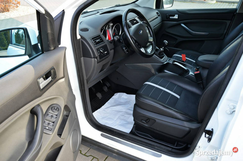 Ford Kuga 20TDCI 140 Xenon Navi Serwis I VAT marża Ostrów Mazowiecka