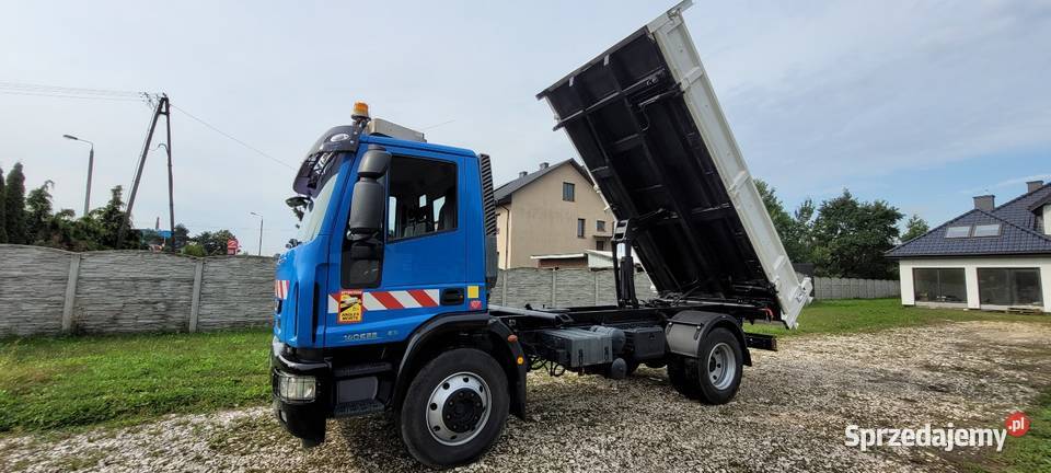 Iveco Eurocargo 140E22 wywrotka kiper 3 strony Rok produkcji 2010 świętokrzyskie Nowy Korczyn sprzedam