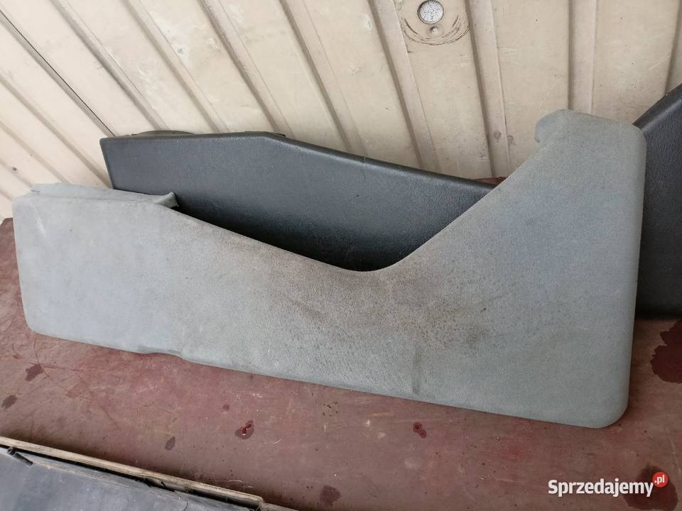 Mercedes W124 kieszeń boczka drzwi 124 tapicerki samochodowe Skarżysko-Kamienna sprzedam