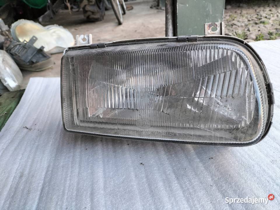 SKODA FELICIA LAMPA PRAWA osobowe Kamień-Kolonia