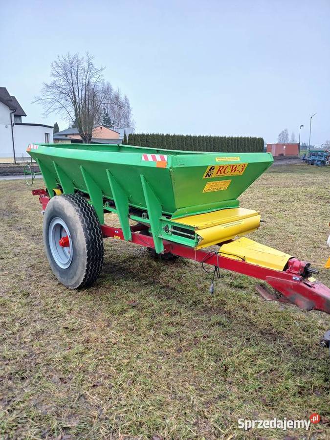 Rozsiewacz wapna rcw3piastwapniarka Rzgów