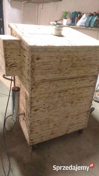 Wędzarnia drewniana elektryczna