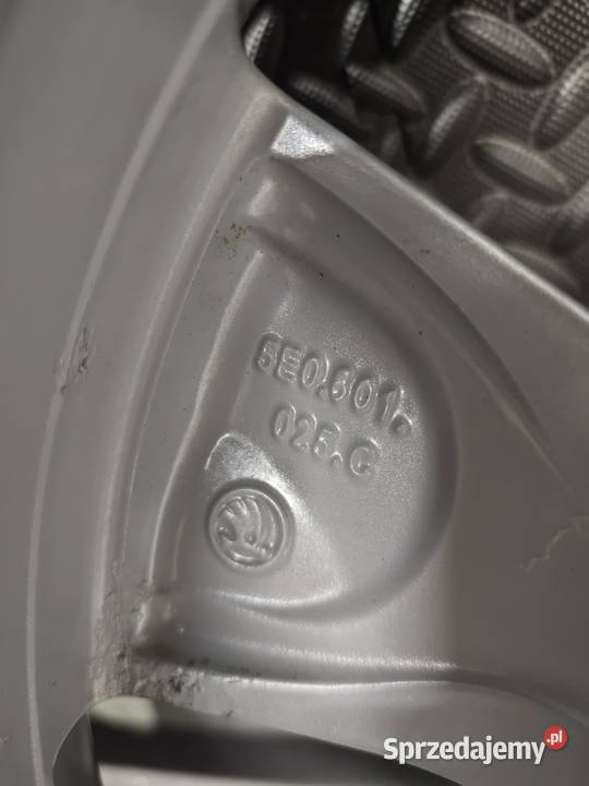 Alu Felgi Skoda R16 5x112 65J ET46 571 Olimpów