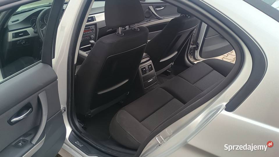 BMW 320 E 90 Benzyna bezwypadkowy serwisowany elektrochrom. lusterka boczne śląskie Strumień