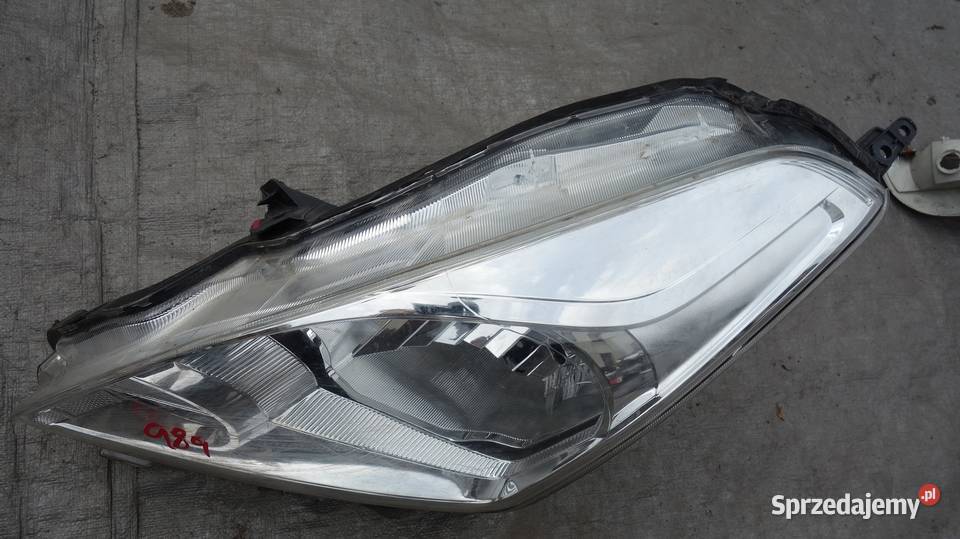 REFLEKTOR LEWY LAMPA LEWA PRZÓD SUZUKI BALENO II Lampy przednie