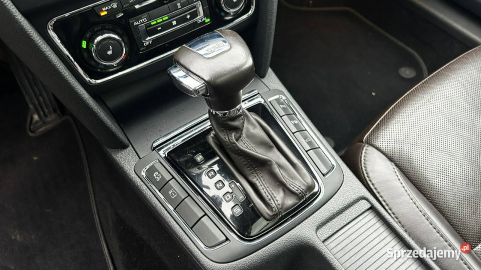 koda Superb światła LED Gdynia sprzedam