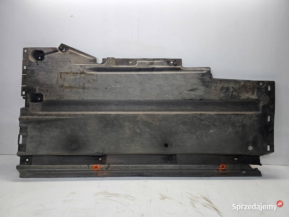 OSŁONA PODWOZIA LEWA AUDI A4 B8 8K0825207B osobowe Przystajń