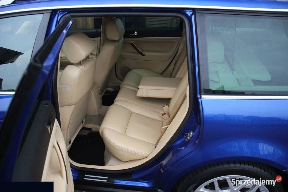 VW Passat 40 W8 4Mot Tiptr 275 2003r łódzkie Tomaszów Mazowiecki