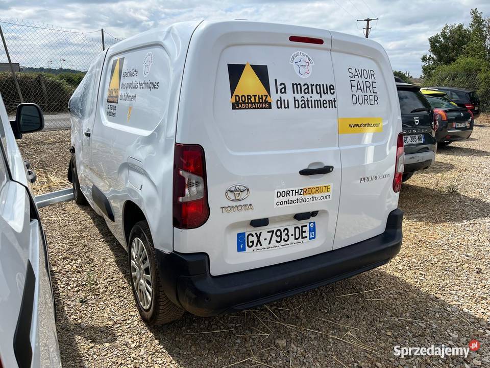 TOYOTA Proace City III 15 100 D4D Medium Dynamic śląskie