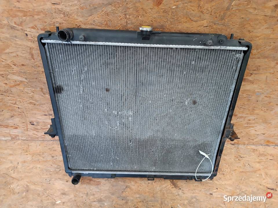 CHŁODNICA WODY NISSAN PATHFINDER NAVARA D40 2005 sprzedam