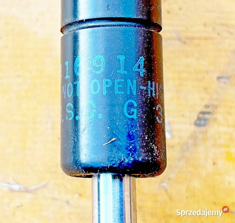 CHRYSLER LEBARON 30 6V TELESKOP SILOWNIK KLAPY Radom