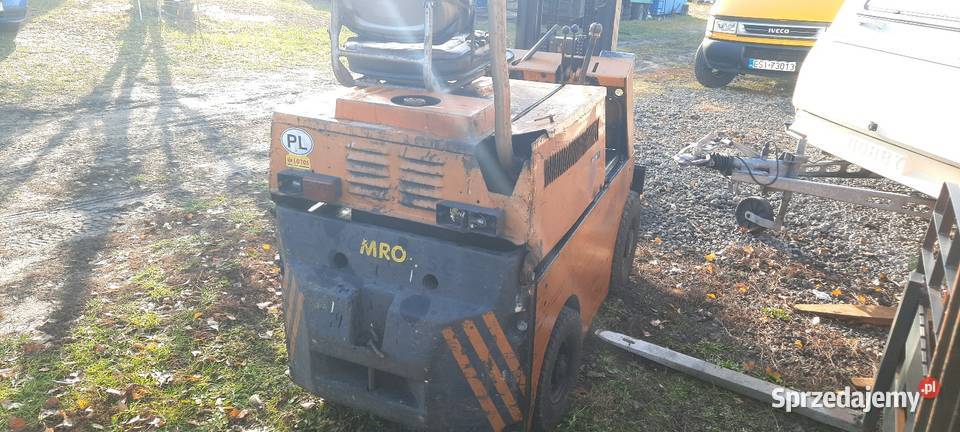 Wózek widłowy rak Suchedniów silnik C330 Ursus Złoczew