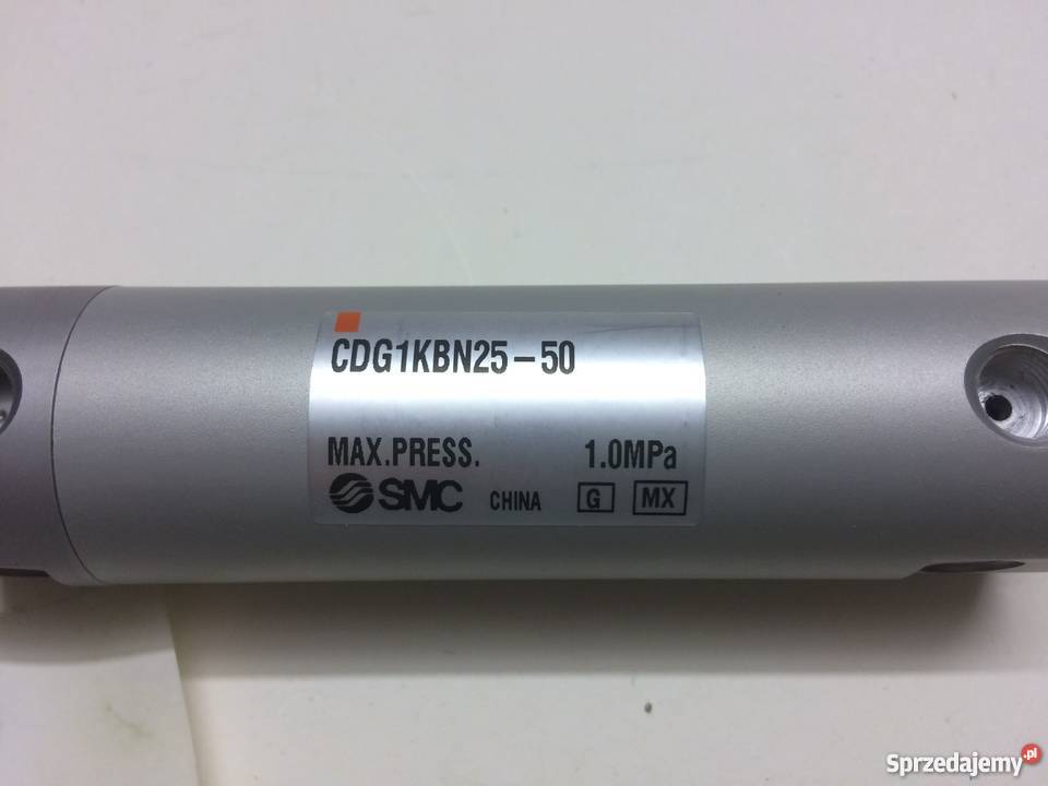 Siłownik SMC CDG1KBN2550