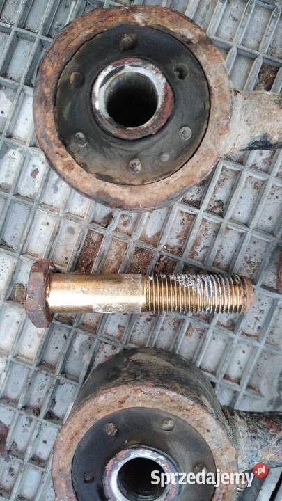 Fiat 125p Polonez drazek reakcyjny tyl podkarpackie Stalowa Wola