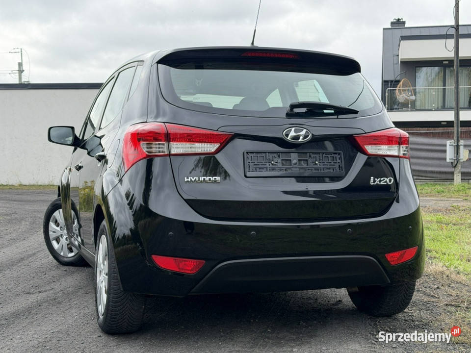 Hyundai ix20 Czarny Opłacony 14i 90 Serwis 100 światła przeciwmgielne Kutno