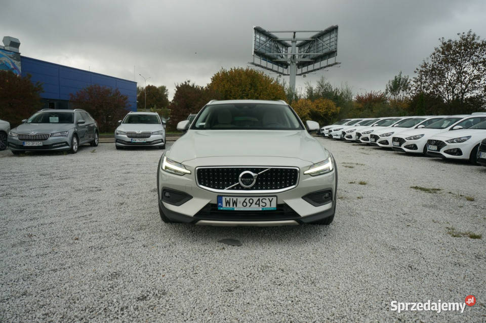Volvo V60 Cross Country B5 250 Cross Country Pro gniazdo USB wielkopolskie Poznań