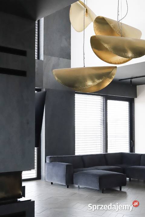 Czarny fornir kamienny w dużych rozmiarach