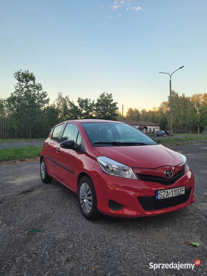 Toyota Yaris 10 69 Rok produkcji 2012 Yaris śląskie Ogrodzieniec