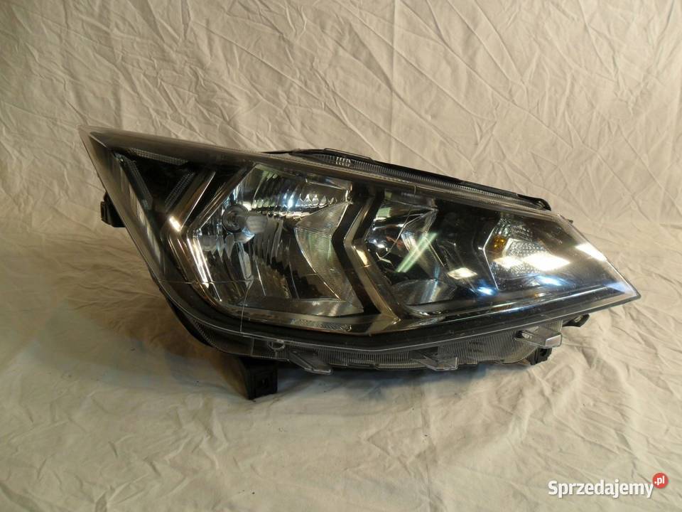 Seat Ibiza V Lift reflektor prawy przedni lampa osobowe Nowy Tomyśl
