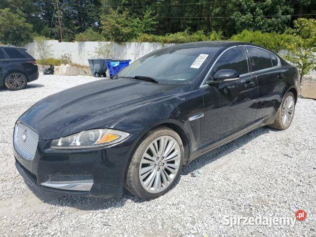 JAGUAR XF produkcji 2012 z USA Warszawa