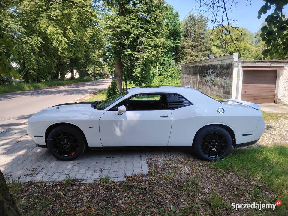 Dodge Challenger GT AWD podgrzewane fotele Książenice