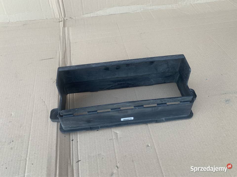 Ramka wywietrznika bagażnika mini cooper f55 f56 Karoseria