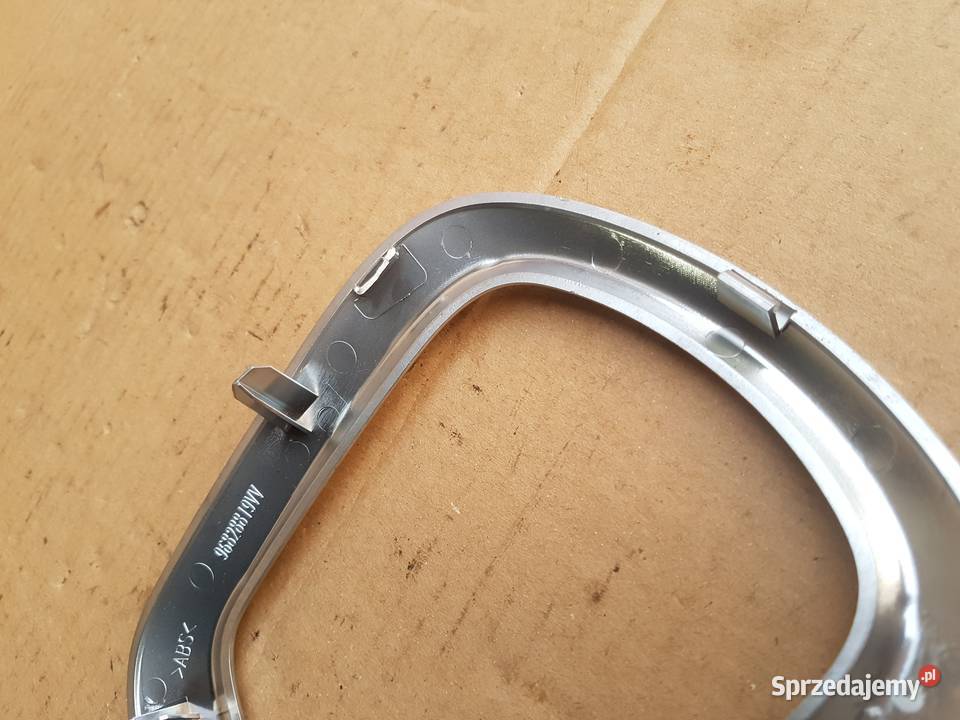 Citroen C3 Picasso lift ramka chrom wybieraka Legnica sprzedam